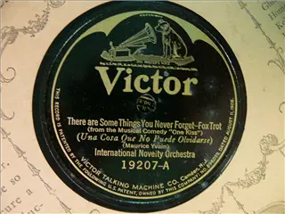 small_victor 19207 a.webp